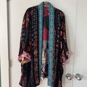 Reduced!!  NWOT Johnny Was Knee Length Silk/Velvet Reversible Kimono Size XL